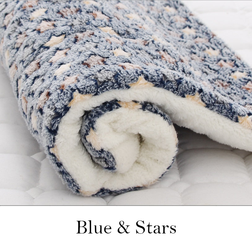 Plush Pet Blanket – Cushion for Dogs & Cats