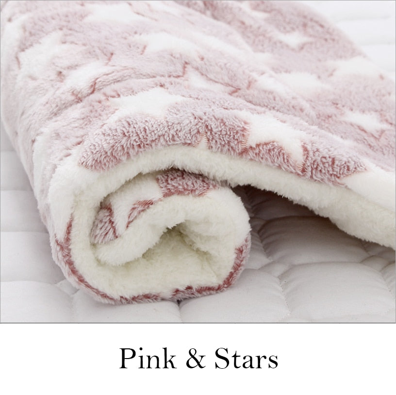 Plush Pet Blanket – Cushion for Dogs & Cats