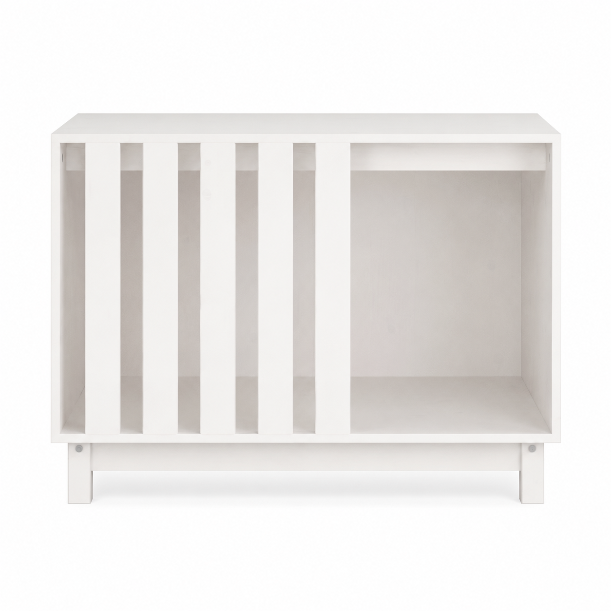 The Nordic Haven – Solid Pine Indoor Dog Kennel